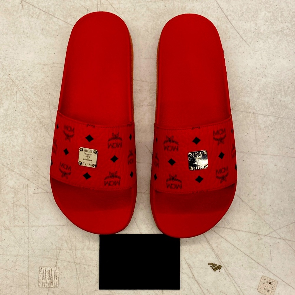 Designer slide